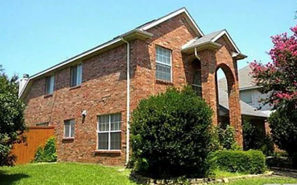 8005 Greenwood Dr, Plano, TX 75025