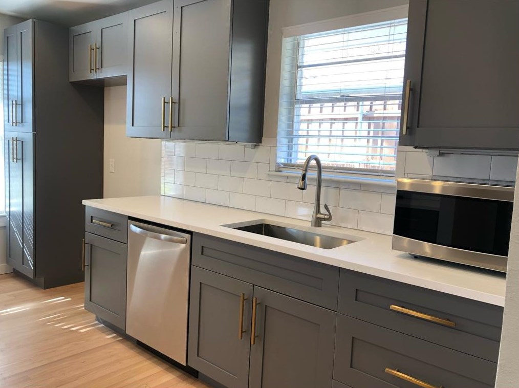 10668 Lakemere Dr, Dallas TX  75238-2811 exterior