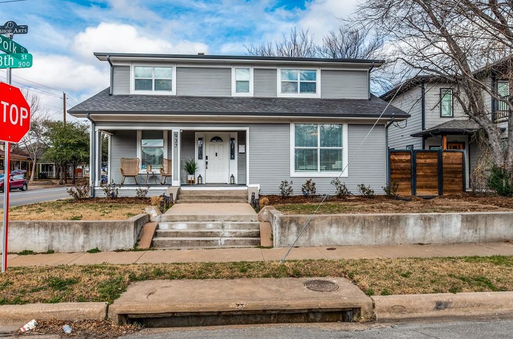 937 W 8th St, Dallas, TX 75208