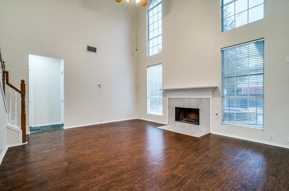 3607 Creekview Ct, Mckinney TX  75071-3239 exterior