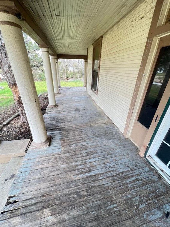416 E Walnut St, Vaughan, TX 76645
