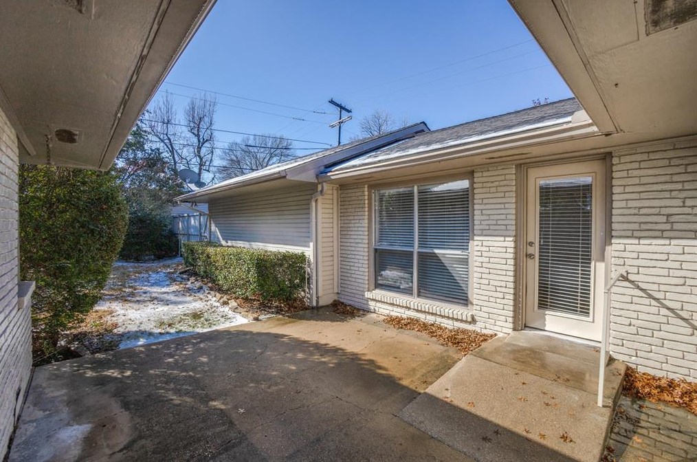 7402 Marquette St, Dallas, TX 75225