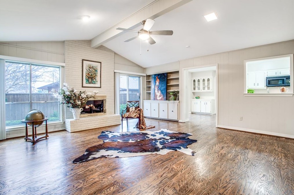 10523 Egret Ln, Dallas, TX 75230