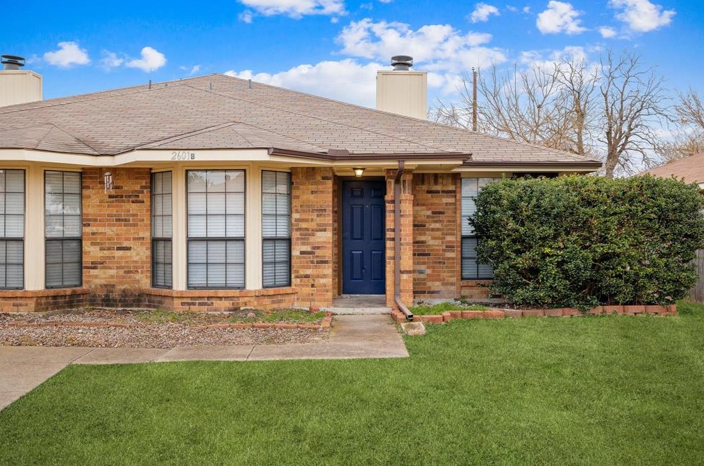 2601 Stanford St #b, Rowlett, TX 75088