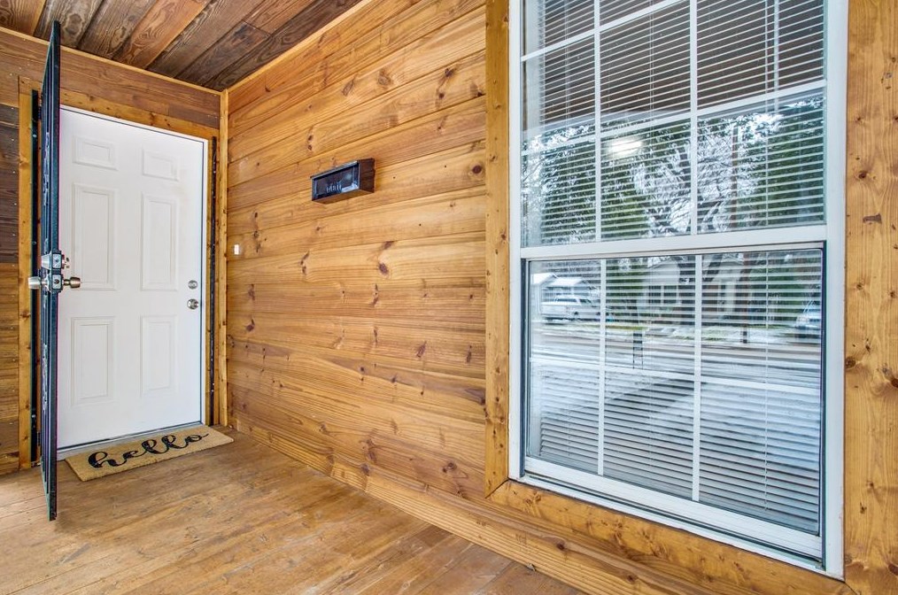 2216 Marburg St, Dallas, TX 75215