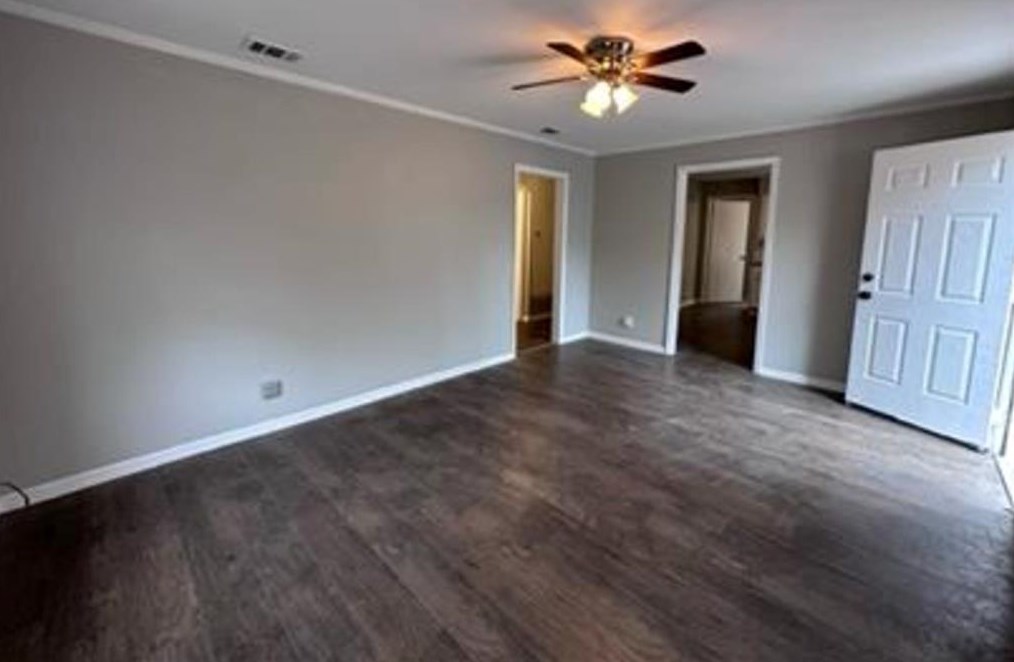 2906 W Parnell St, Denison, TX 75020
