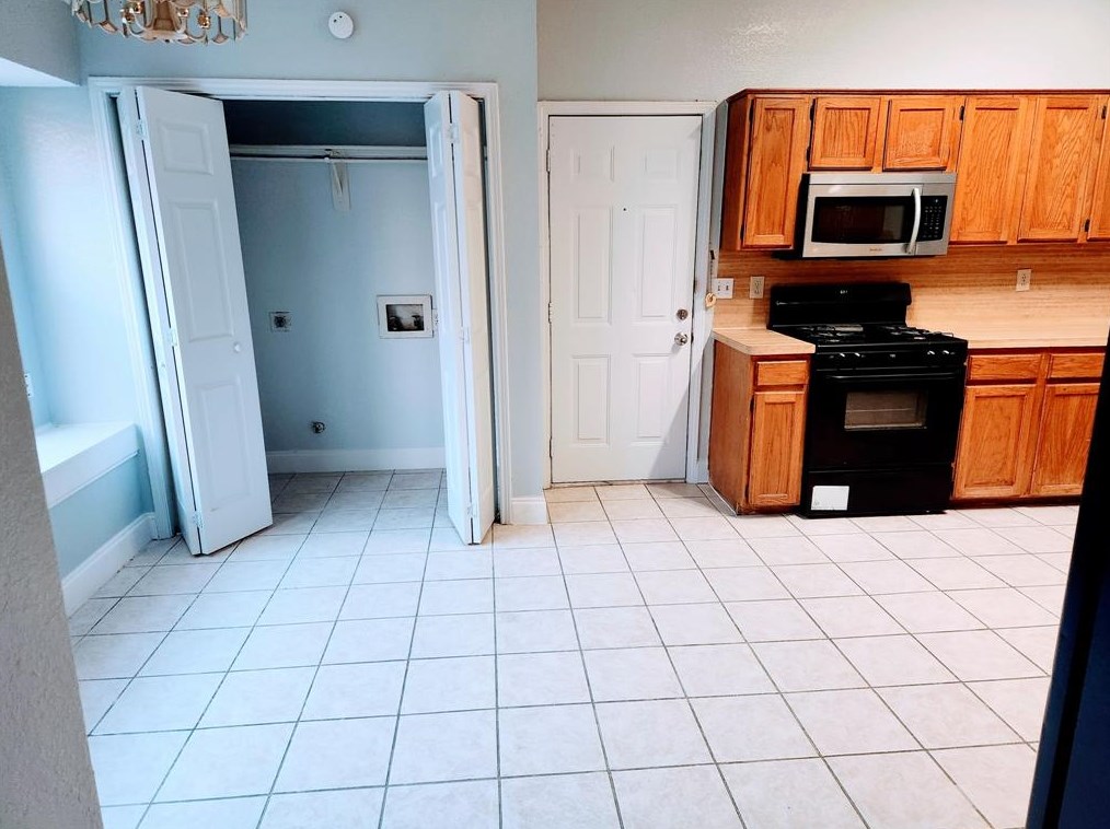 1822 Grayson Ave, Mesquite TX  75181-2344 exterior