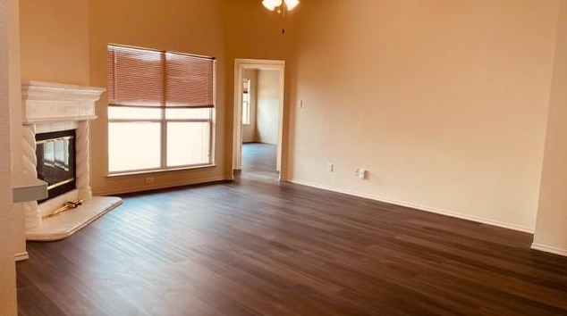 1273 Old Oak Dr, Cedar Hill, TX 75104
