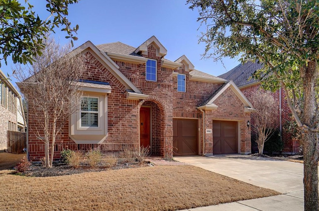 6960 Warbler Ln, North Richland Hills, TX 76182