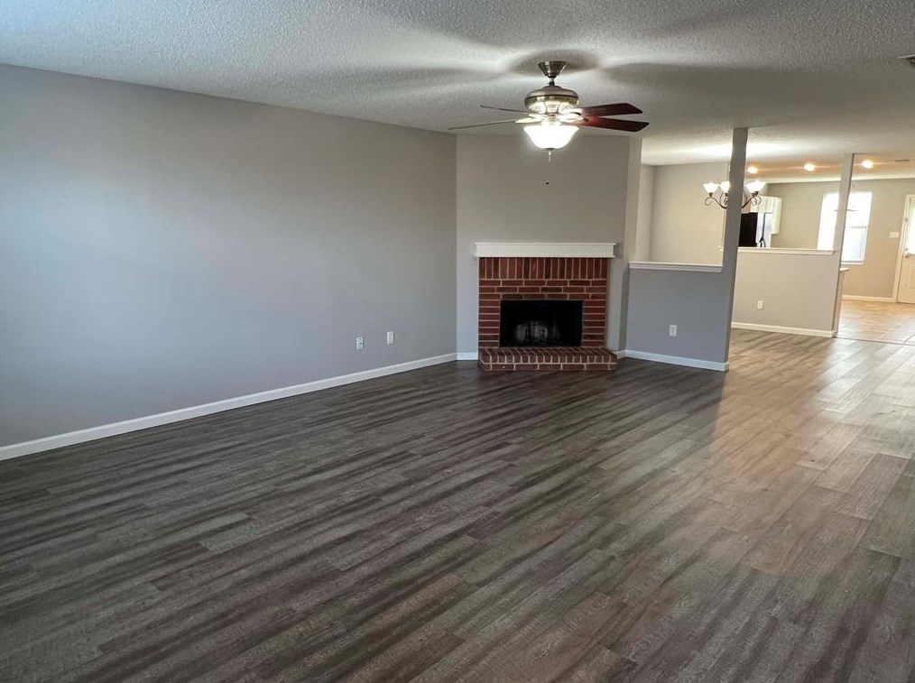 3849 Irish Setter Dr, Fort Worth TX  76123-2596 exterior