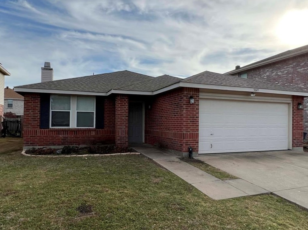 3849 Irish Setter Dr, Fort Worth, TX 76123