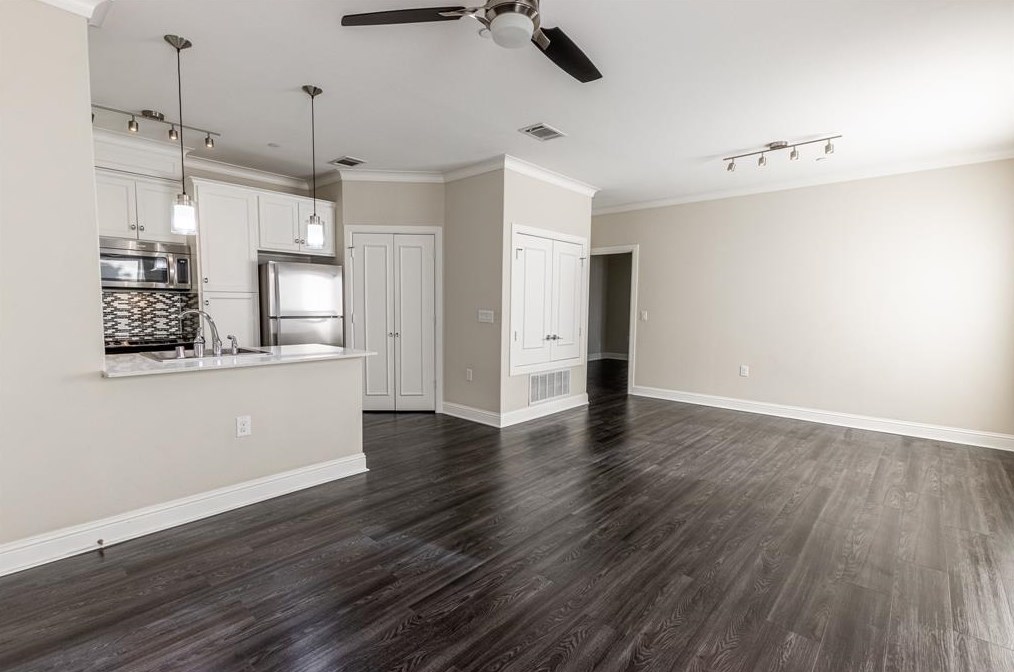4554 Glenwick Ln #3108, Dallas, TX 75205