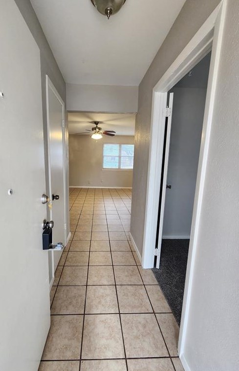 233 Ne Taylor St, Burleson, TX 76028