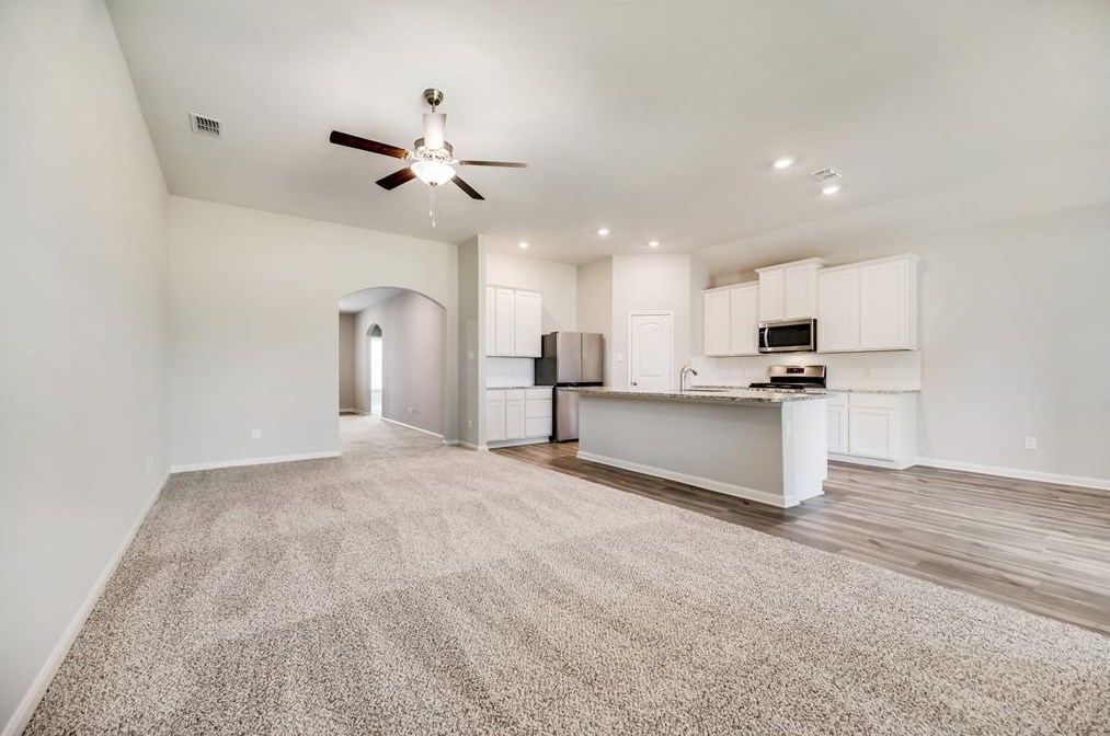 2021 Meadow Dr, Anna, TX 75409
