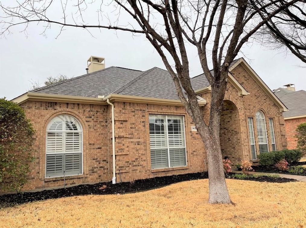 1420 Mayflower Ln, Lewisville, TX 75077