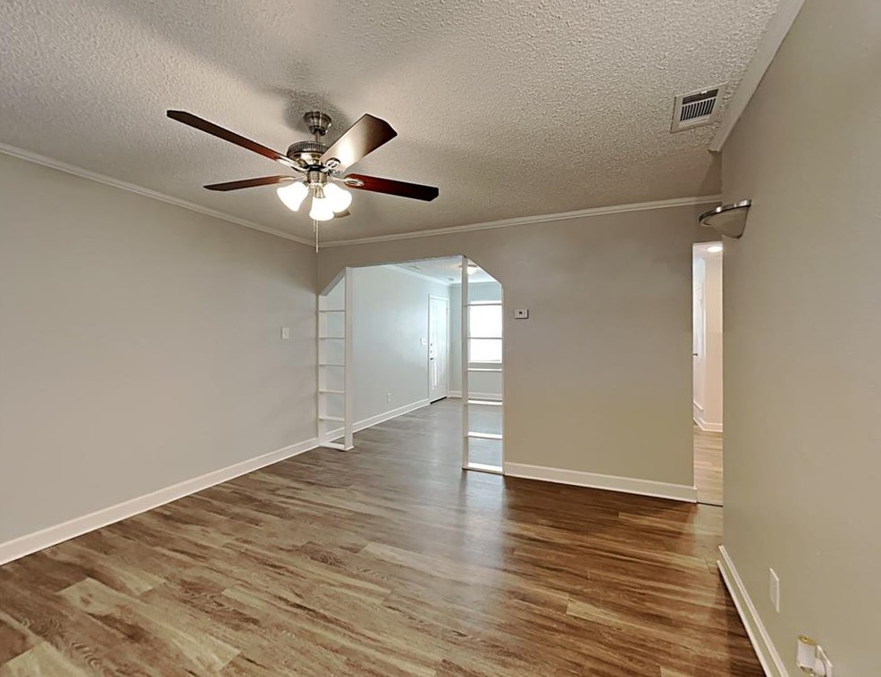 324 Menlo Dr, Mesquite TX  75149-3512 exterior