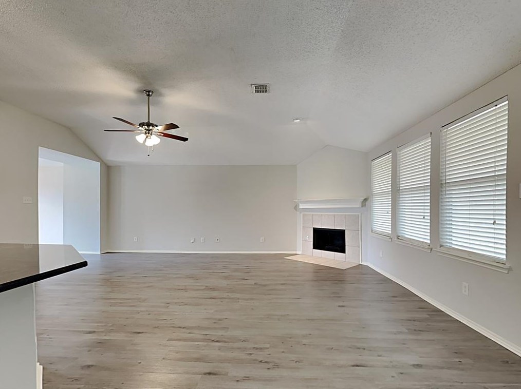 102 Bowie St, Forney, TX 75126