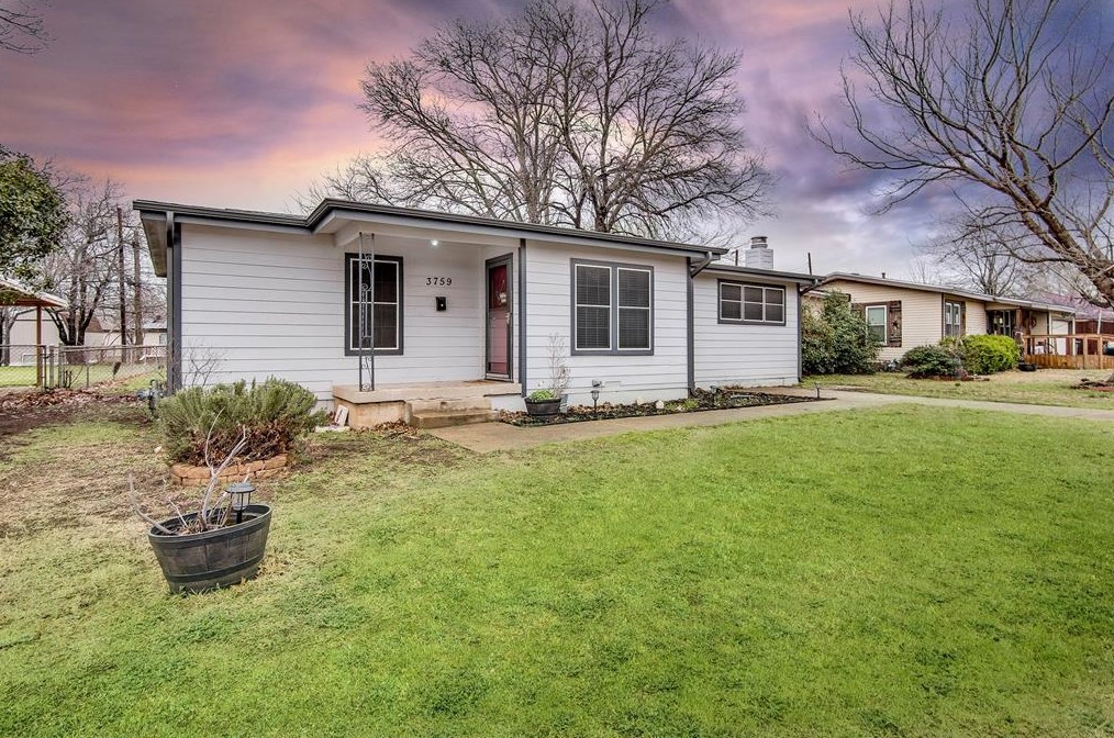 3759 Kris St, Fort Worth, TX 76180