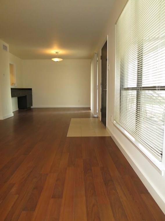 4121 Avondale Ave Apt 201, Dallas, TX 75219