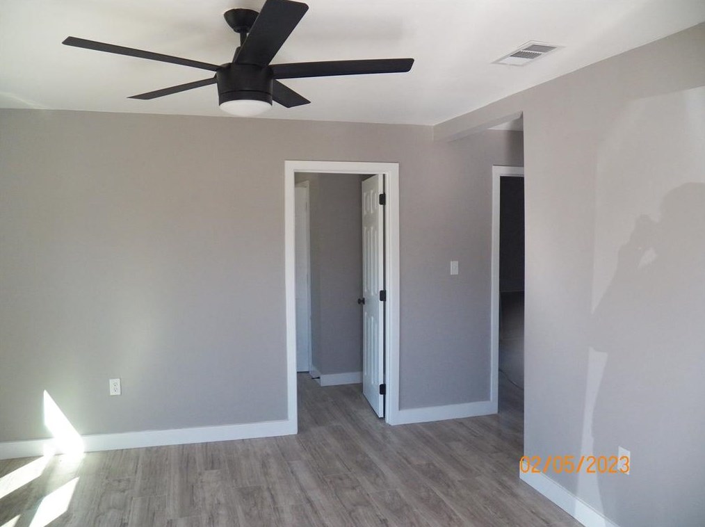 906 Clyde St, Fort Worth, TX 76108