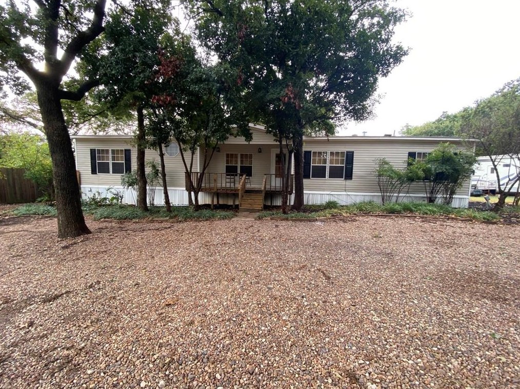 6809 Red Fox Ct, Granbury, TX 76049
