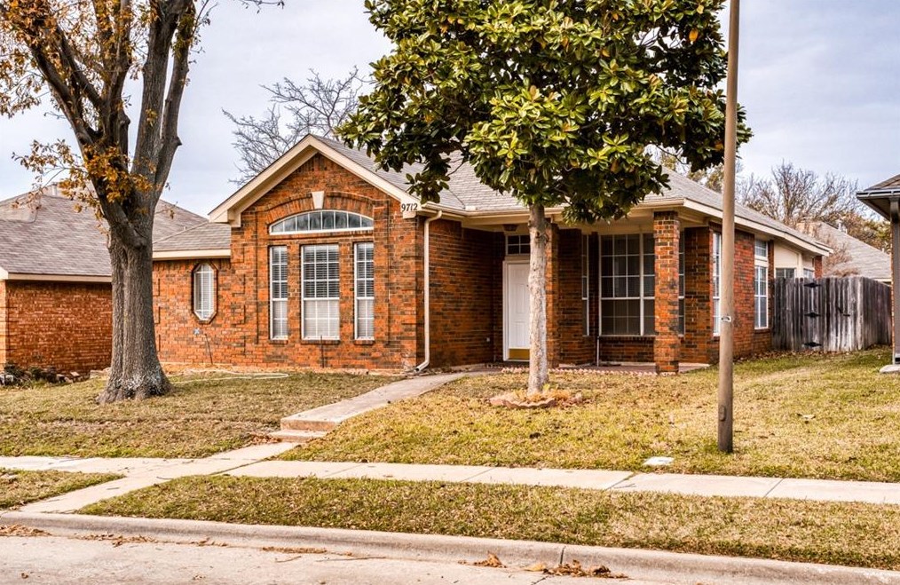 9712 Carmel Valley Dr, Frisco, TX 75035