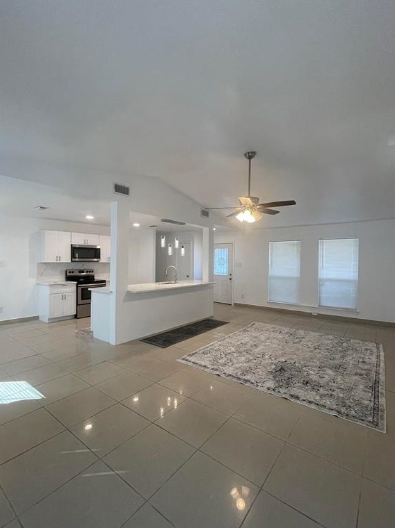 2318 Red River Dr, Garland, TX 75044