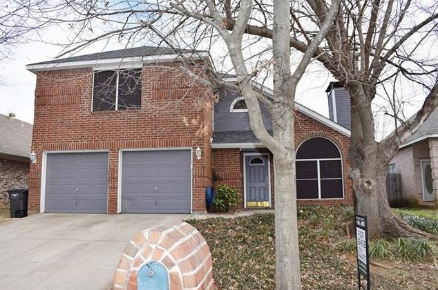 513 Kelley Ct, Fort Worth, TX 76120