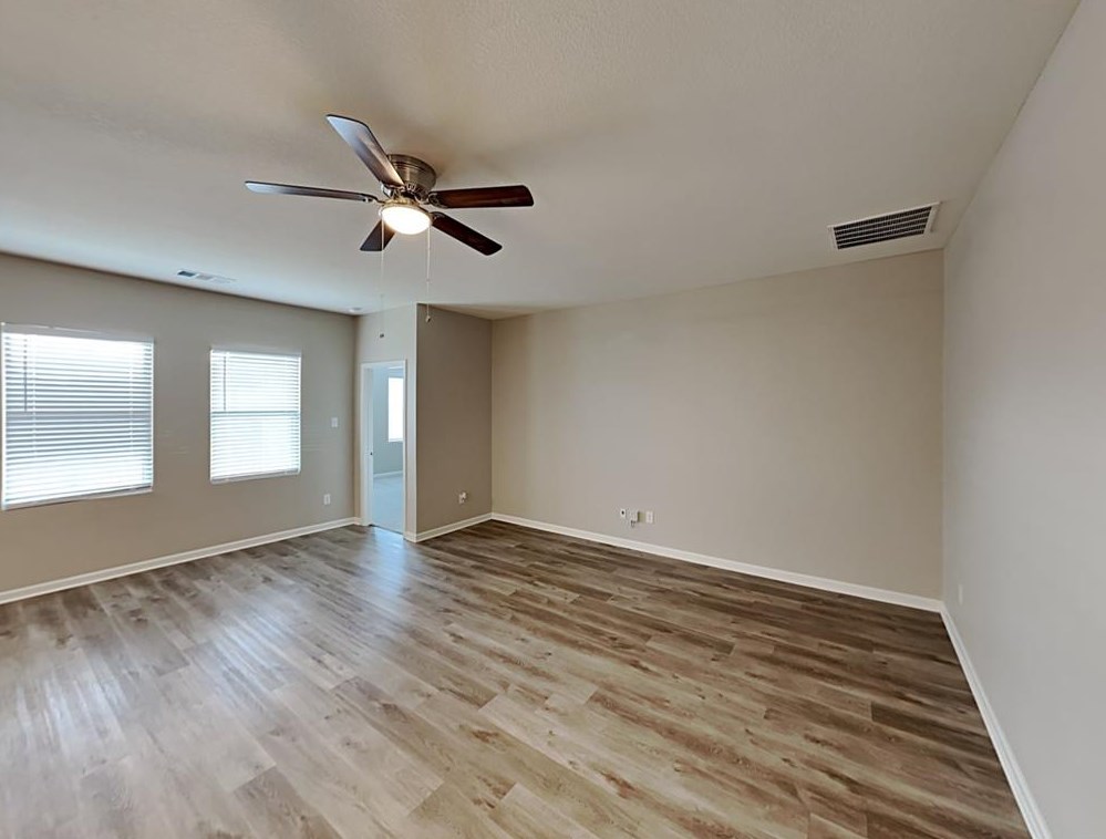 5321 Stone Meadow Ln, Fort Worth, TX 76179