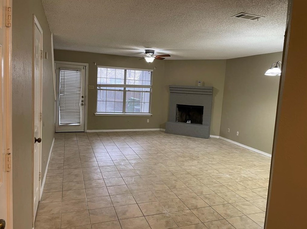 3923 Brandon Park Dr, Garland, TX 75044