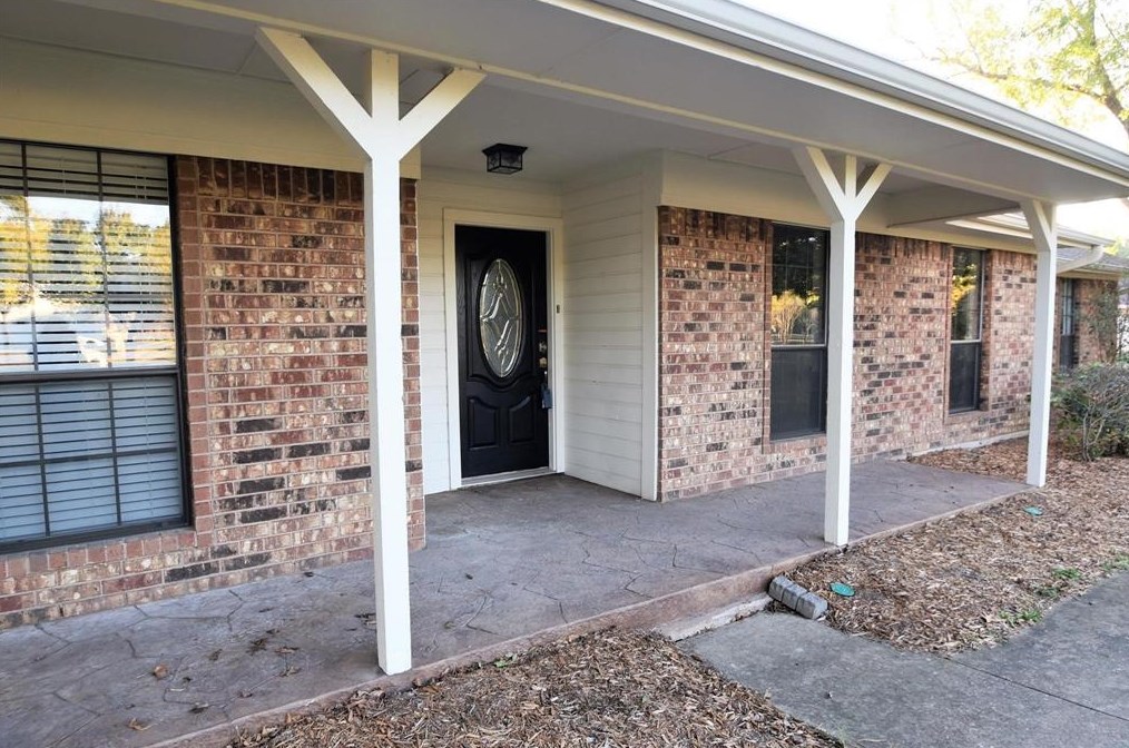 510 Woodcreek Dr, Princeton, TX 75407