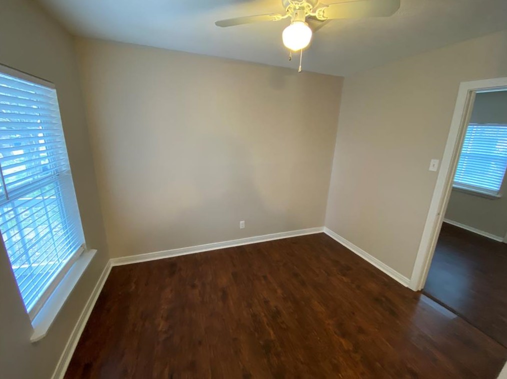 11608 Lippitt Ave, Dallas TX  75218-2026 exterior