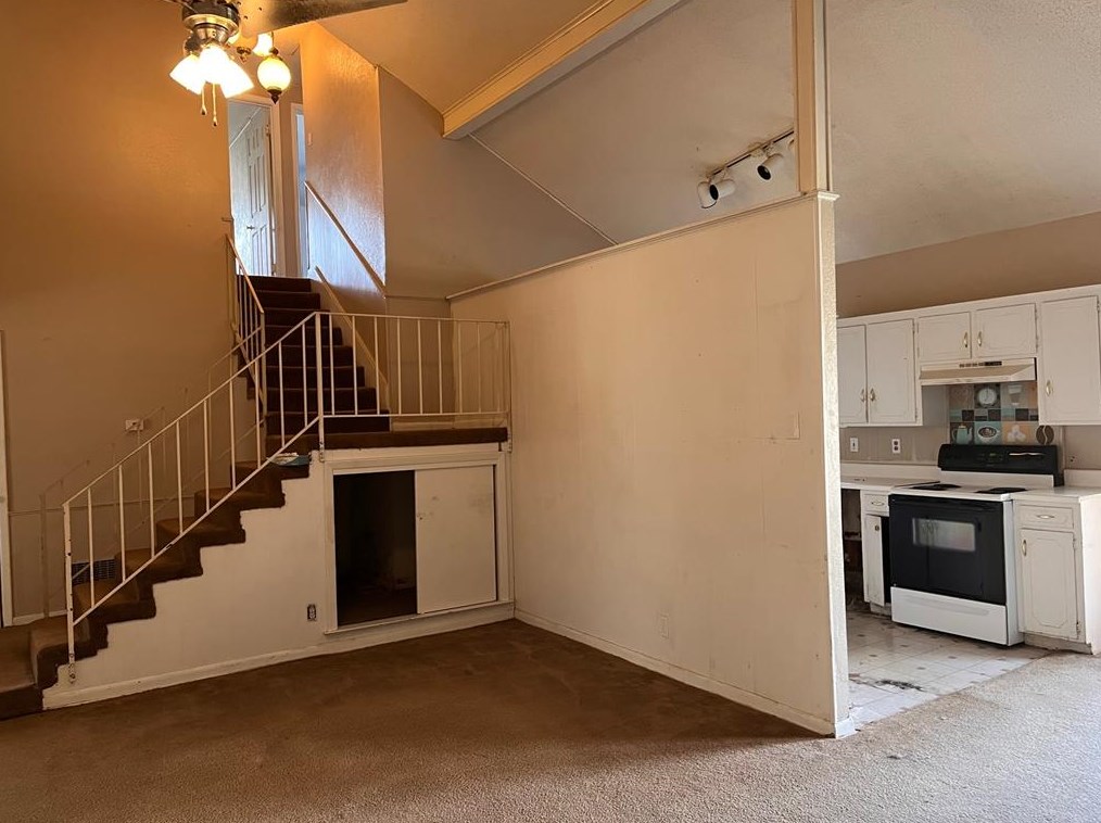 2223 Foxcroft Cir, Denton, TX 76209