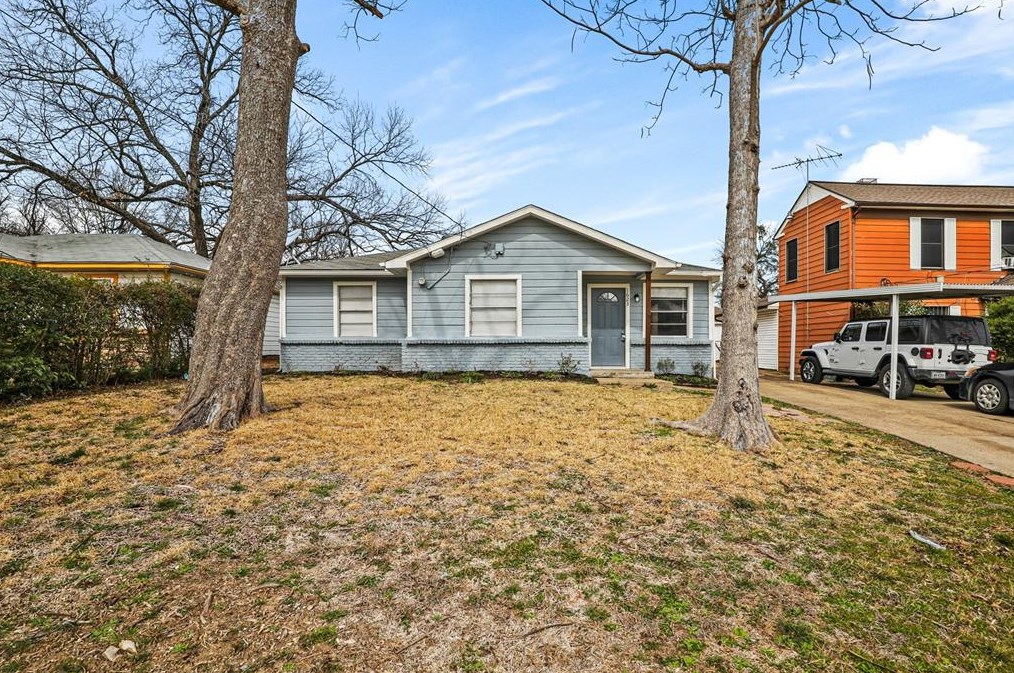 1623 Waweenoc Ave, Dallas, TX 75216