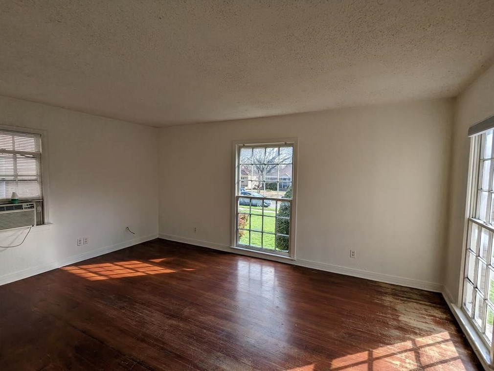 6031 Marquita Ave, Dallas, TX 75206