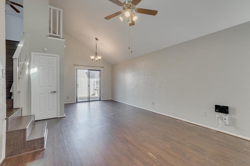 3343 Briaroaks Dr, Garland, TX 75044