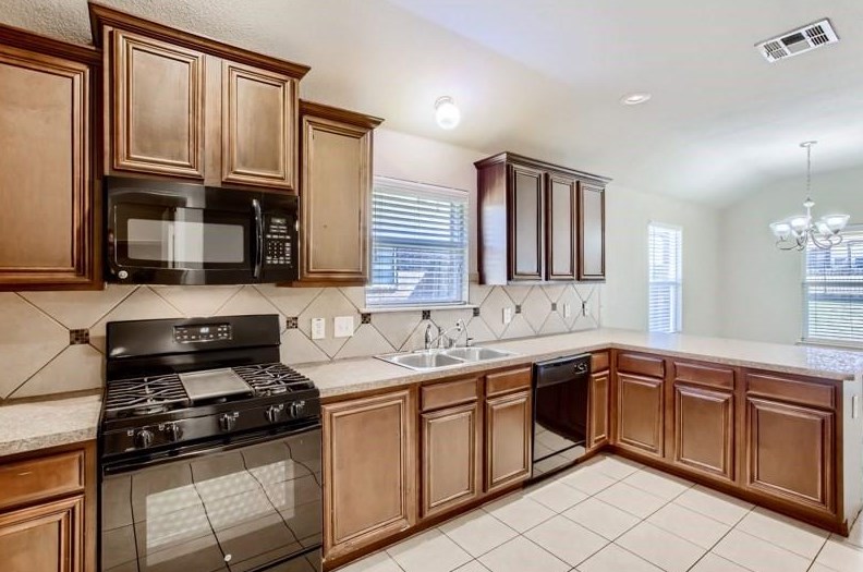 2105 Thistle Ln, Forney TX  75126-4062 exterior