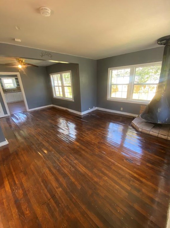 715 Wilson St, Lancaster, TX 75146