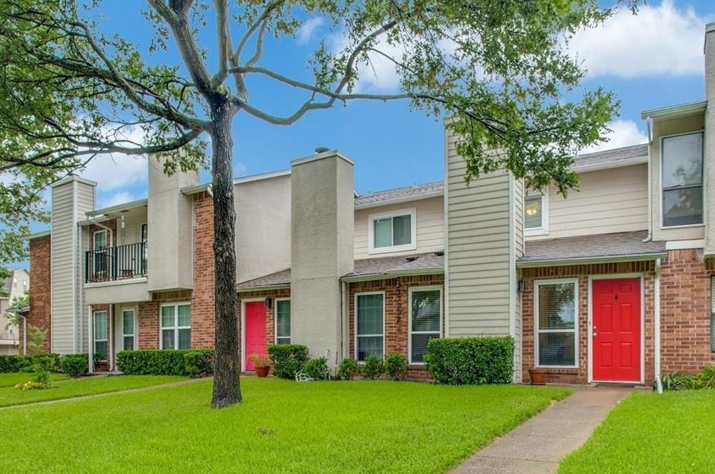 5505 Live Oak St #104, Dallas, TX 75206