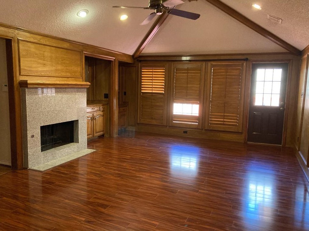 2877 Stoneridge Dr, Garland, TX 75044