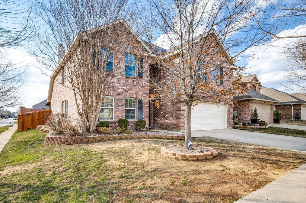 4520 Indian Paint Way, Denton, TX 76208