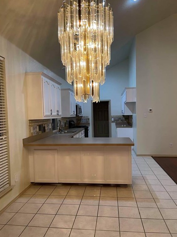 9901 Bend Ct, Fort Worth, TX 76177