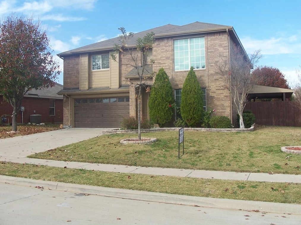 720 Pheasant Rd, Fort Worth, TX 76131