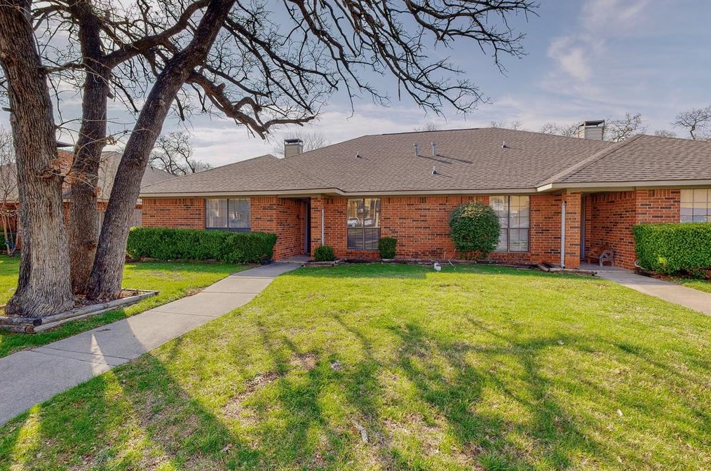 1904 N Irving Heights Dr, Irving, TX 75061