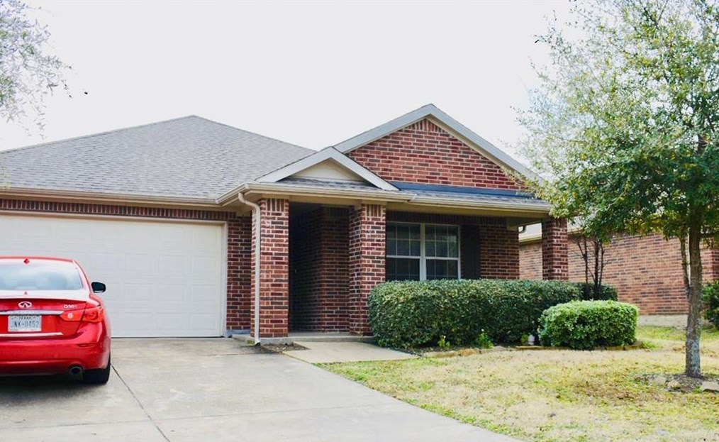 150 Briar Grove Dr, Princeton, TX 75407
