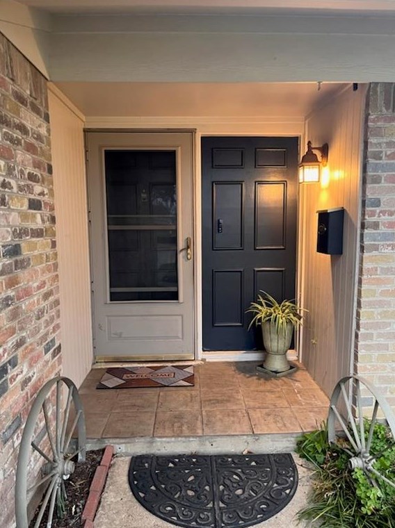 2307 Fyke Rd, Carrollton, TX 75006