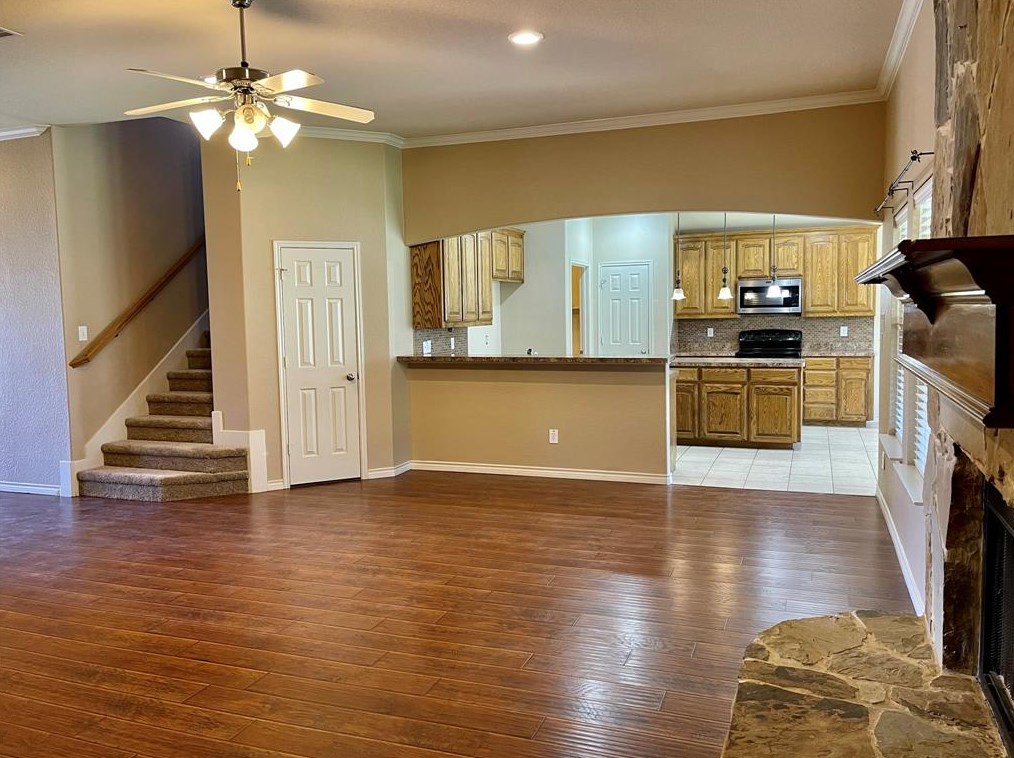 162 Overland Trl, Weatherford, TX 76087