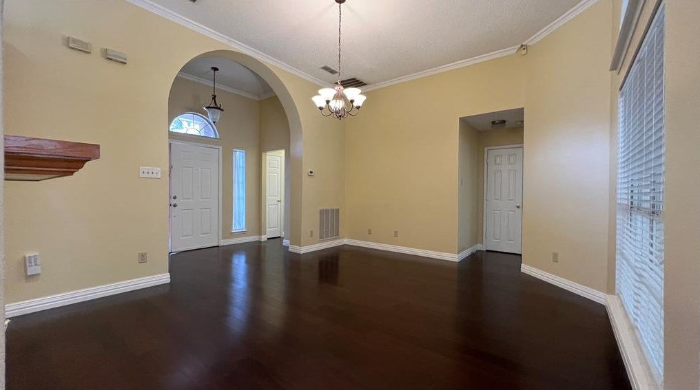 2528 Clovermeadow Dr, Fort Worth, TX 76123