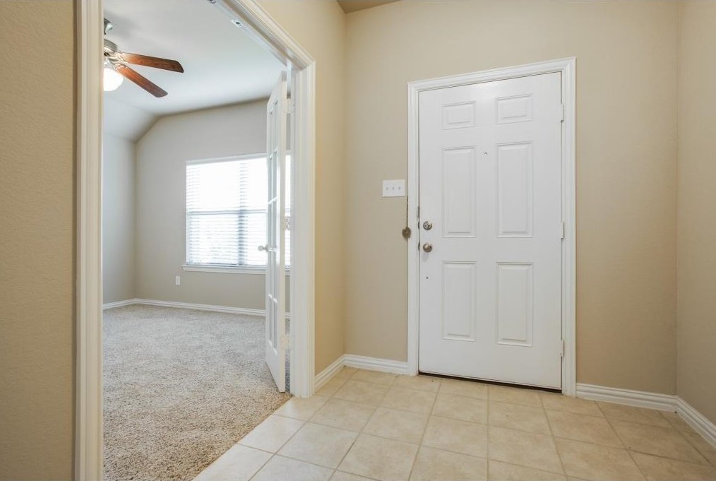 1120 Villa Paloma Blvd, Oak Point, TX 75068