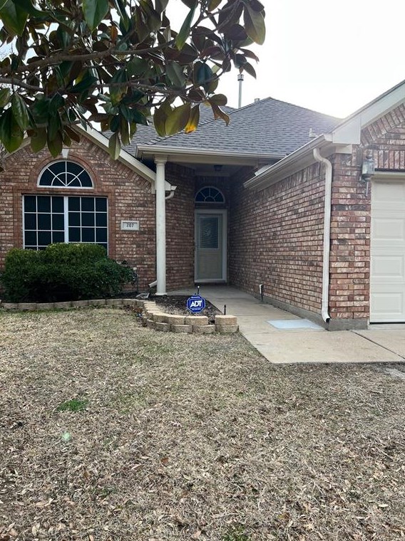 207 Glenwood Dr, Midlothian, TX 76063